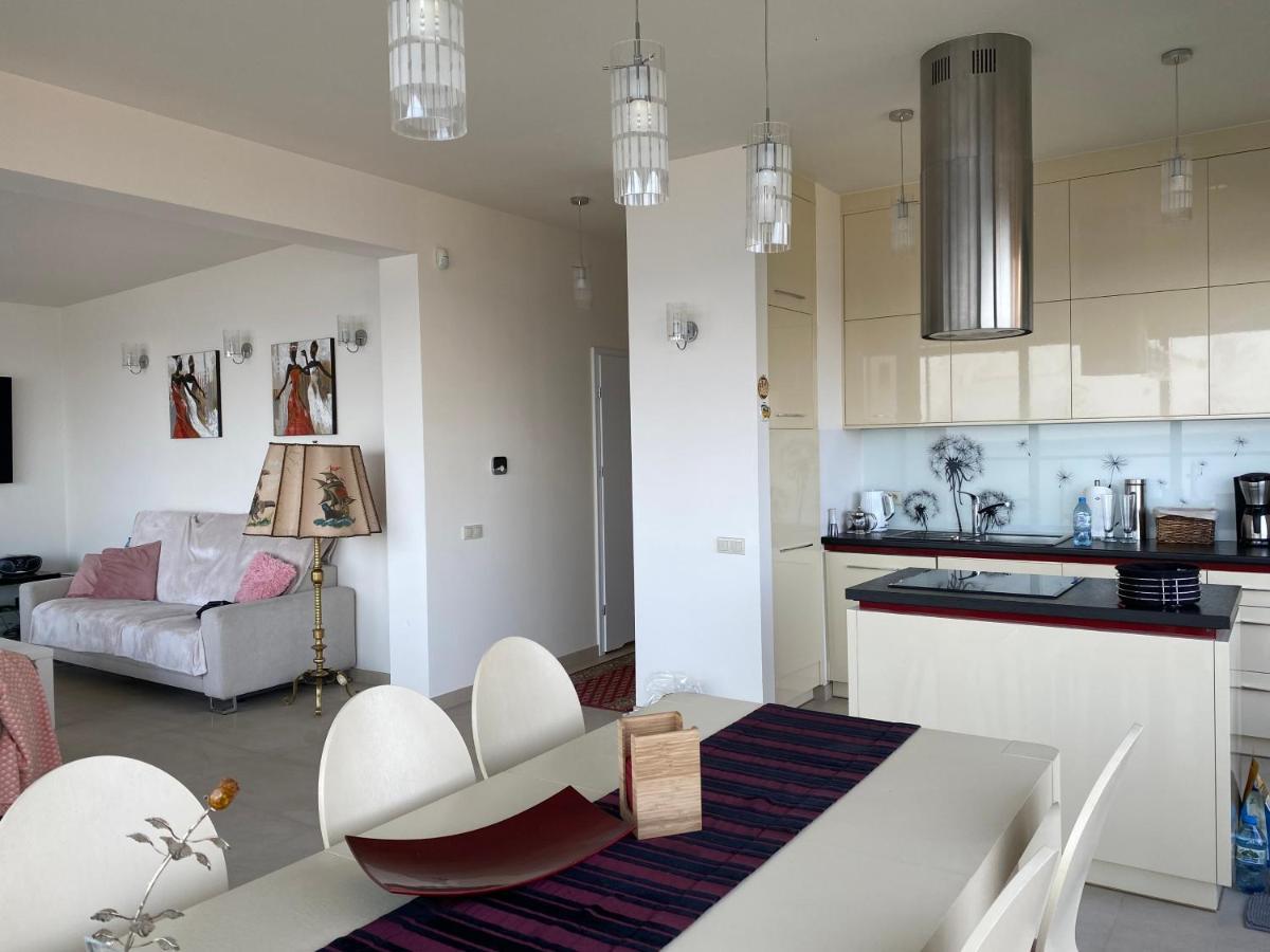 Penthouse Bluesky Διαμέρισμα Rewal Εξωτερικό φωτογραφία